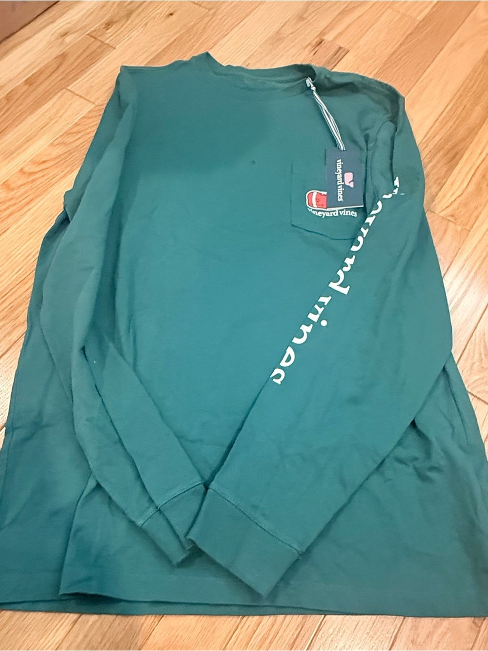 NWT! Vineyard Vines Football Green Long Sleeve Tee with Pocket